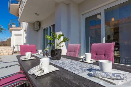 Apartamentos Emi.