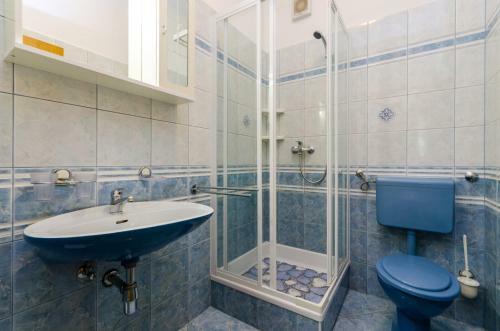 Abros Apartments