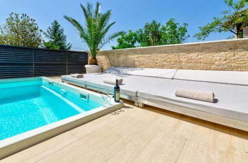 Abros Apartments