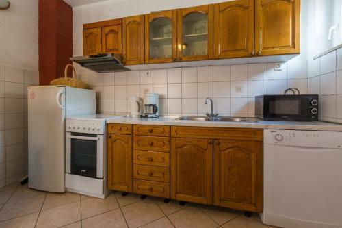 Apartamentos Amila
