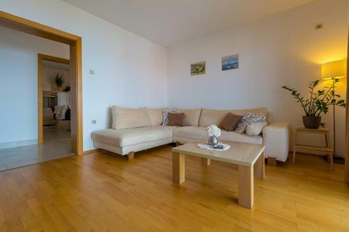 Apartamentos Amila