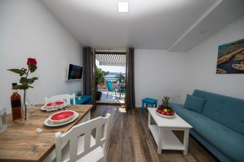 Luxury Sea View Apartments