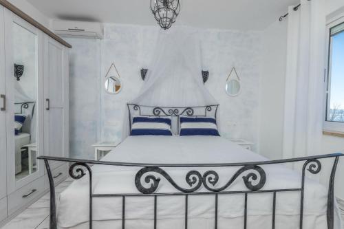 Apartamentos Christine 2