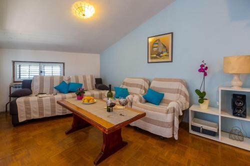 Apartamentos Kruzic App