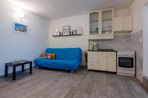 Apartments Kalla