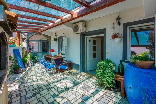 Apartments Kalla