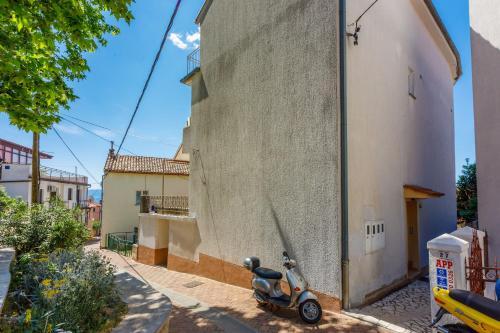 Apartments Kalla