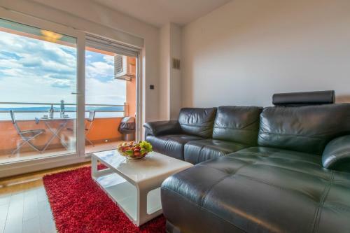 Apartment Ante