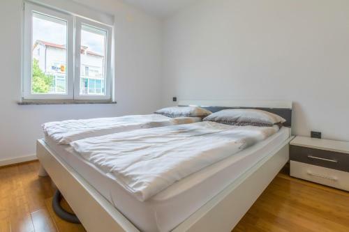 Apartment Ante