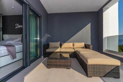 Hostal Villa Lorena With Pool