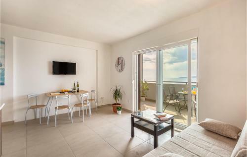 Beautiful Apartment In Brela W/ 1 Bedrooms