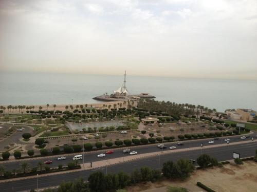 Corniche Suites Hotel