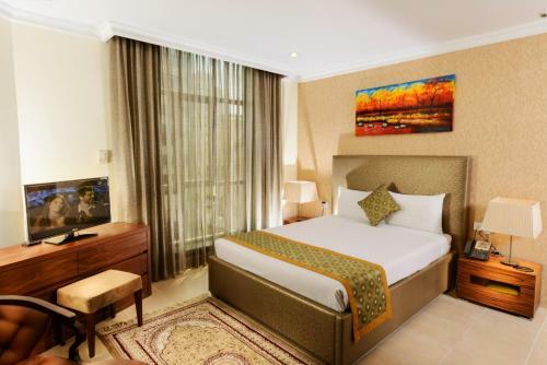 Bravo Royal Hotel Suites