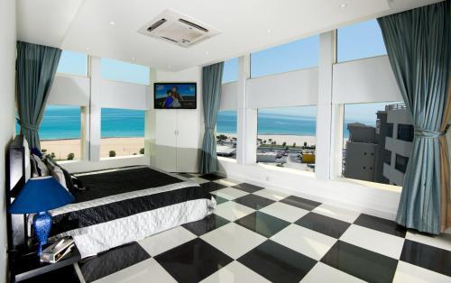 Bravo Royal Hotel Suites