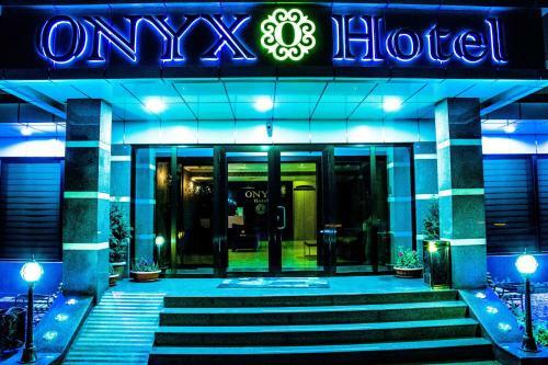 Hotel Onyx