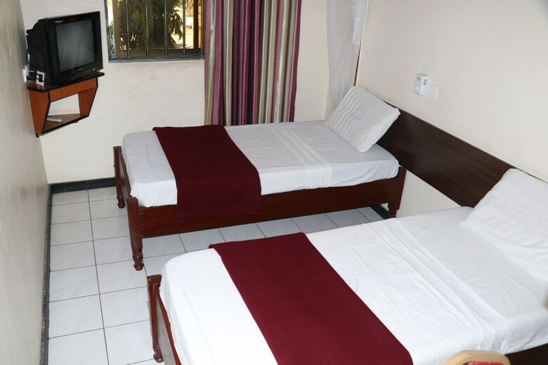 Coastgate Hotel