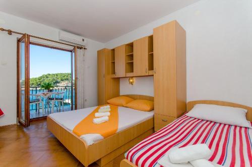 Apartments Moloco