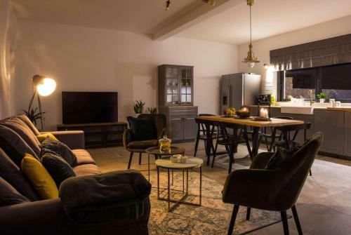 Villa Rustic Stone House