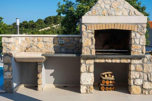 Villa Rustic Stone House