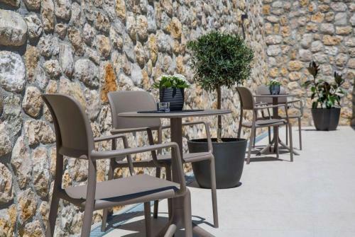 Villa Rustic Stone House