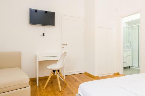 Hostal Cinema View House