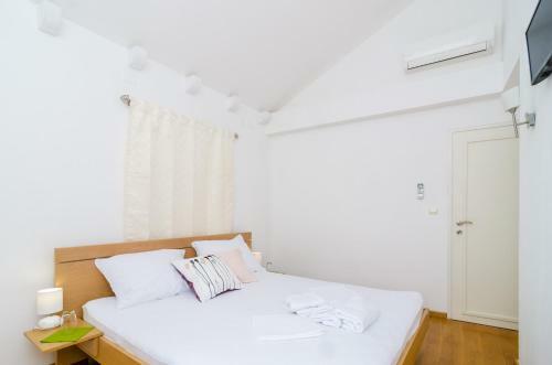 Hostal Cinema View House