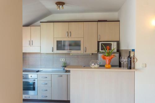 Hostal Burum Apartments
