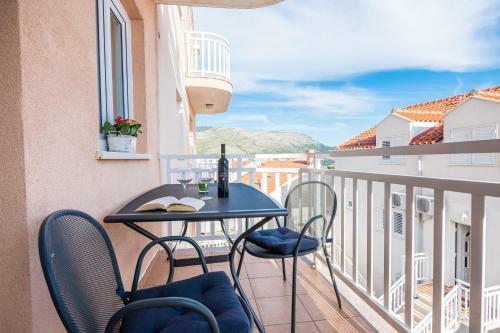 Hostal Burum Apartments