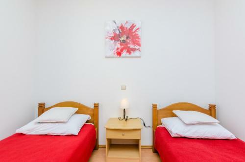 Hostal Burum Apartments