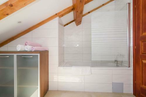 Hostal Burum Apartments