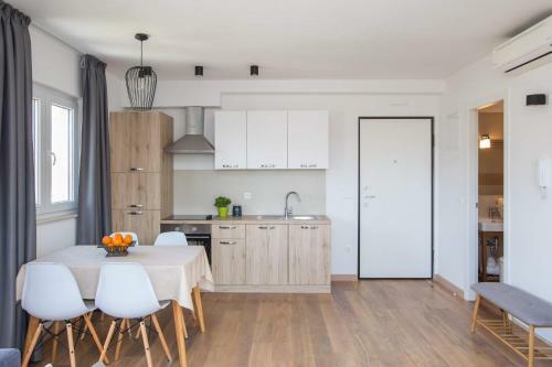 Apartment Navis