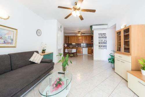 View Port Apartment