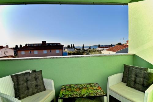 Hostal Sea View Apartments Near The Beach