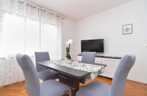 Apartment Lino 2021
