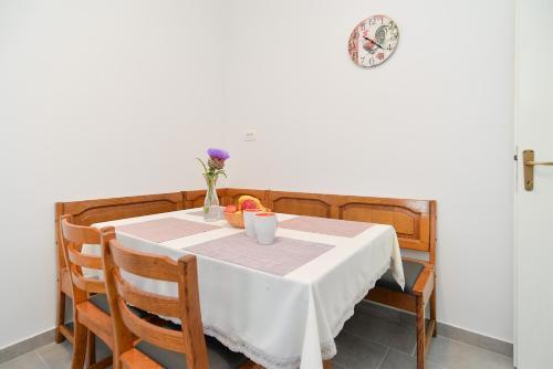 Apartments Nedo 2047
