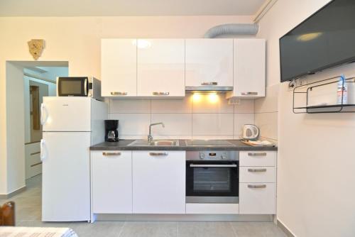 Apartments Nedo 2047