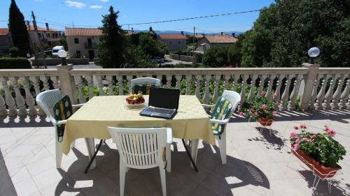 Hostal Apartments Diva
