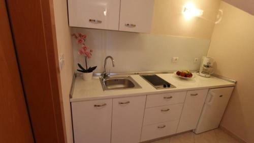 Hostal Apartments Diva