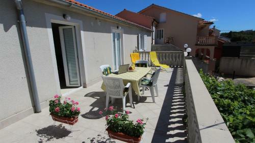 Hostal Apartments Diva