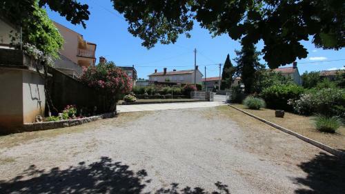 Hostal Apartments Diva