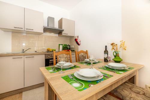 Apartman Mate