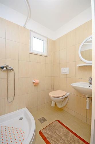 Apartments Edi