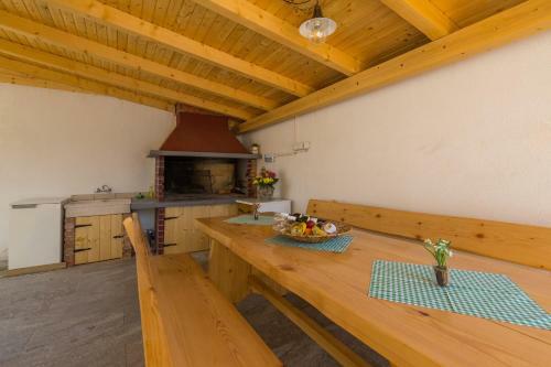 Kuca Ujdenica