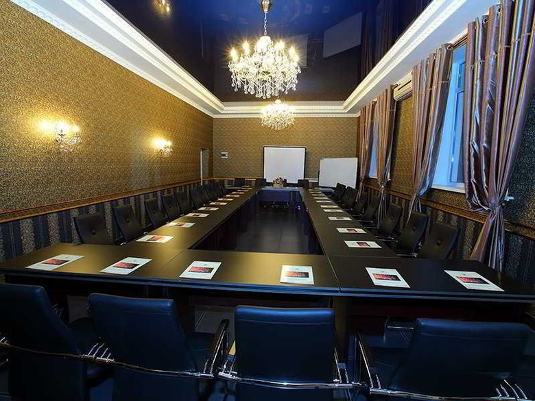 Grand Hotel