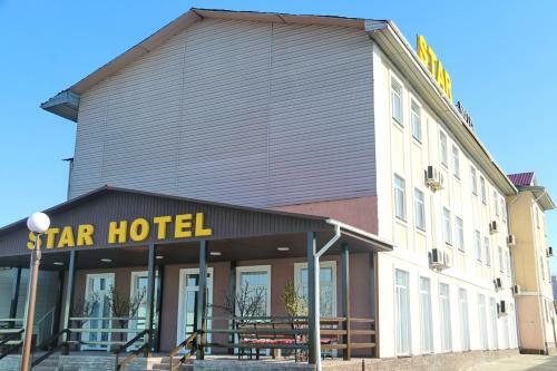 Richman Hotel
