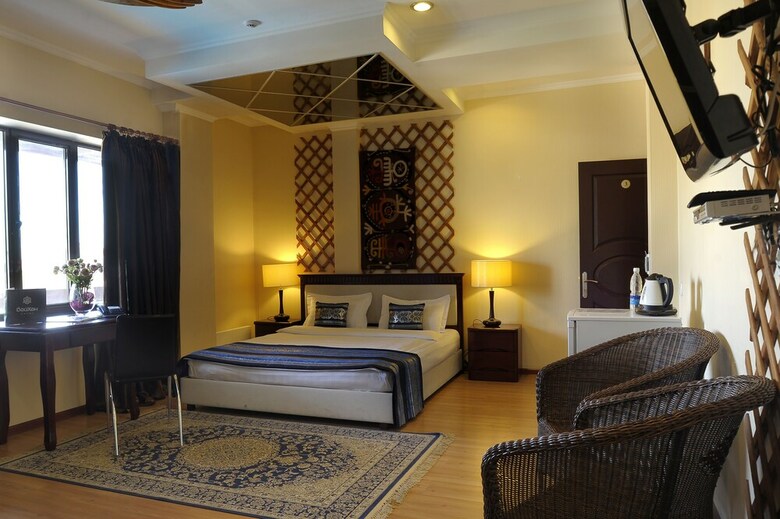 Baikhan Hotel