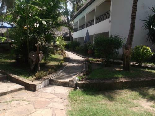 Hostal Papillon Beach Apartments