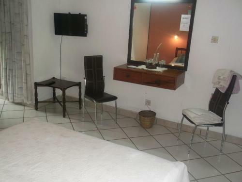 Hostal Papillon Beach Apartments