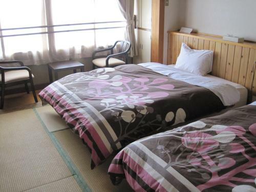 Hostal B & B Viva Nikko