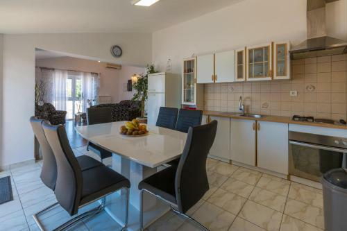 Apartamentos Ahel